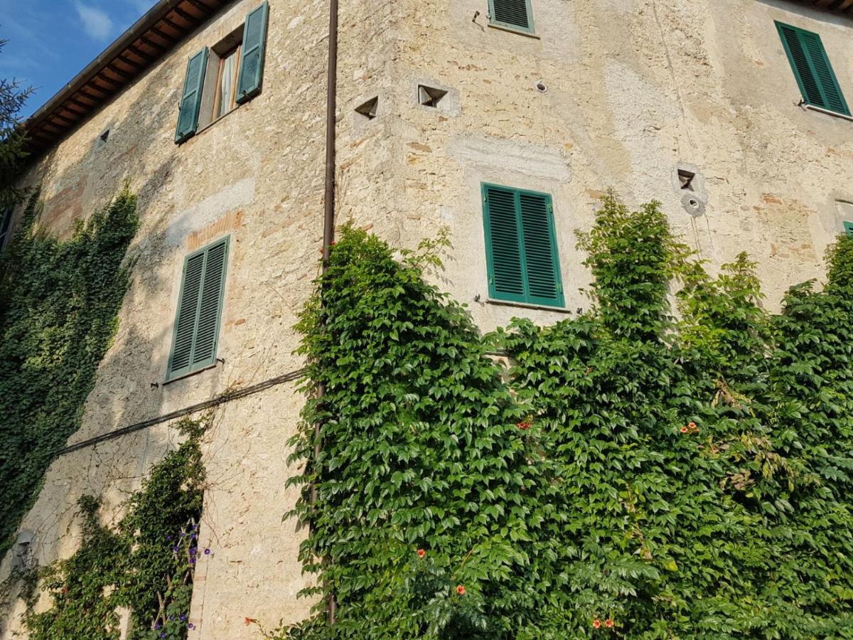 La Dimora Nel Castello Villa Collevalenza Eksteriør bilde